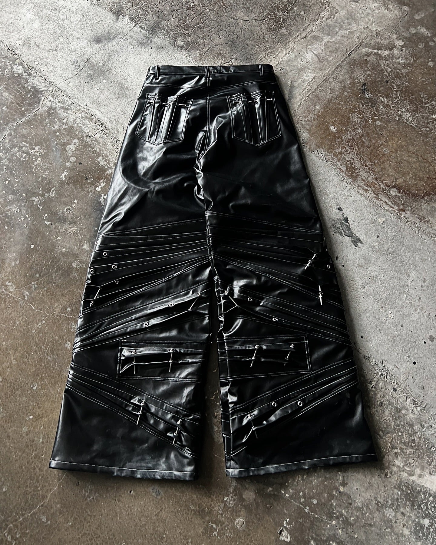 BOLT METAL LEATHER PANTS – SXVSU